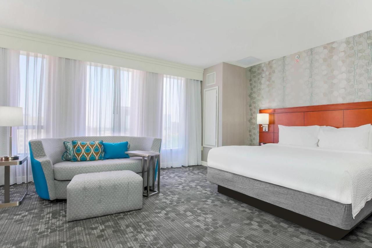 Courtyard By Marriott Amarillo Downtown Hotell Exteriör bild