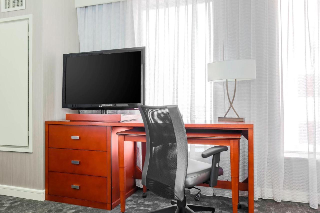 Courtyard By Marriott Amarillo Downtown Hotell Exteriör bild