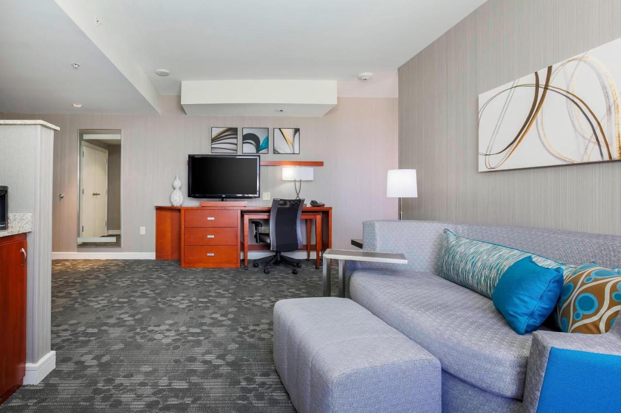 Courtyard By Marriott Amarillo Downtown Hotell Exteriör bild